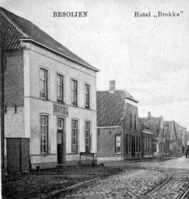 Hotel Brokken te Besoijen(Collectie Gemeentearchief Waalwijk)